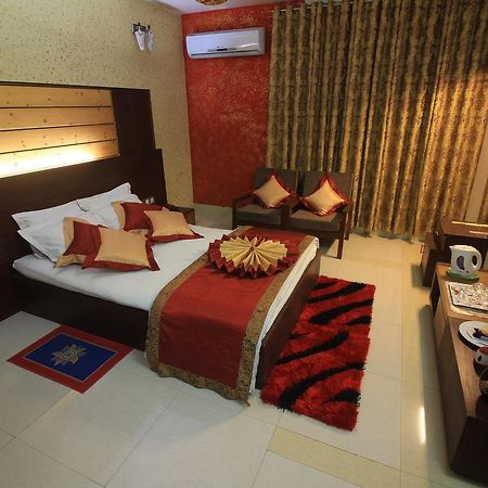 Tiger Garden Int Hotel Khulna Eksteriør billede