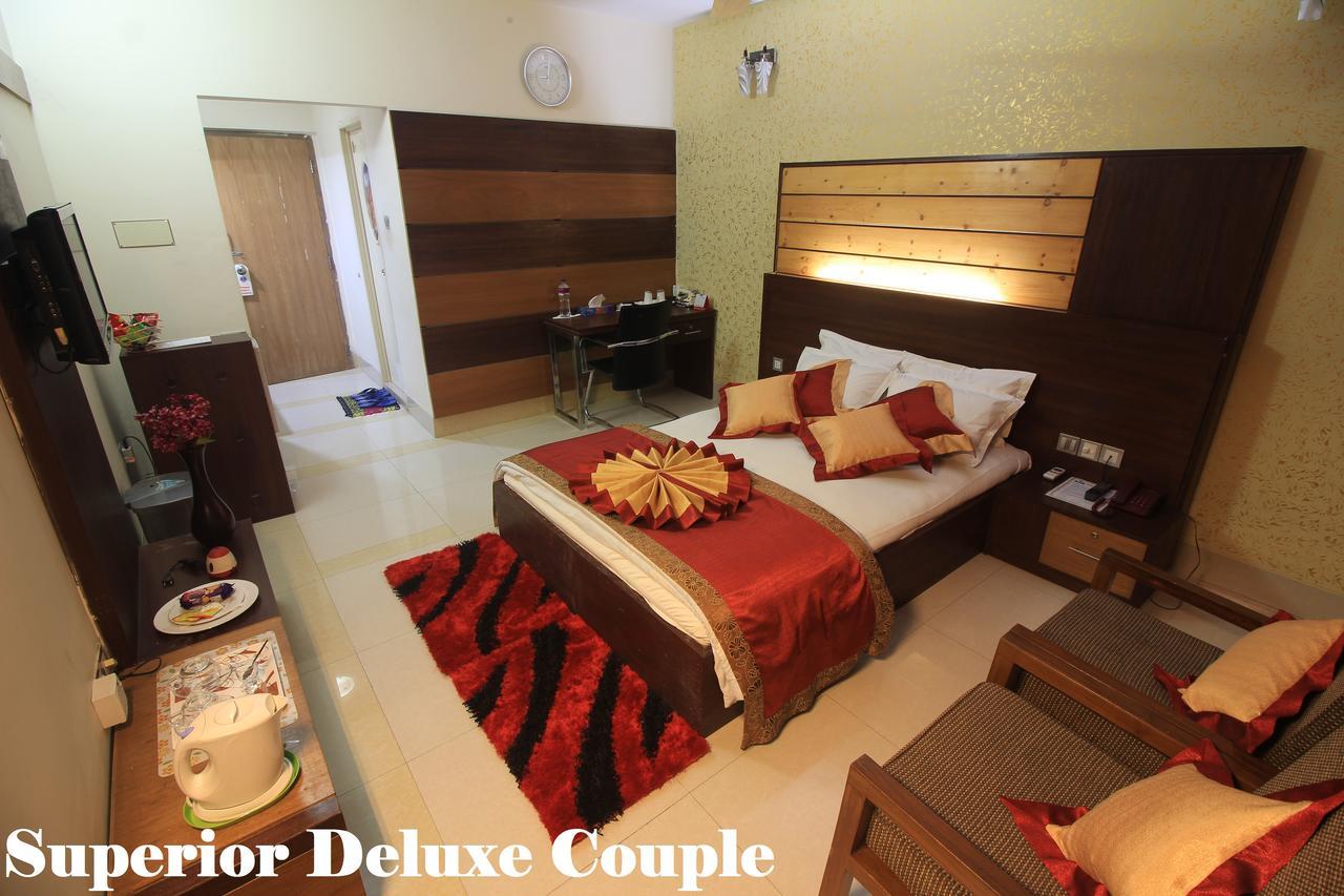 Tiger Garden Int Hotel Khulna Eksteriør billede